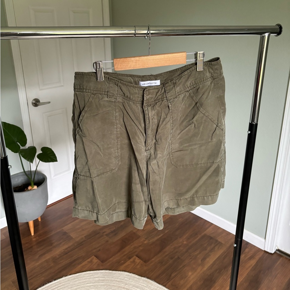 Liz Claiborne shorts